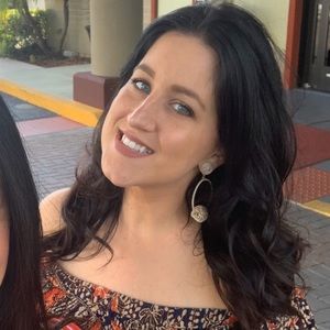 Meet your Posher, Eugenia